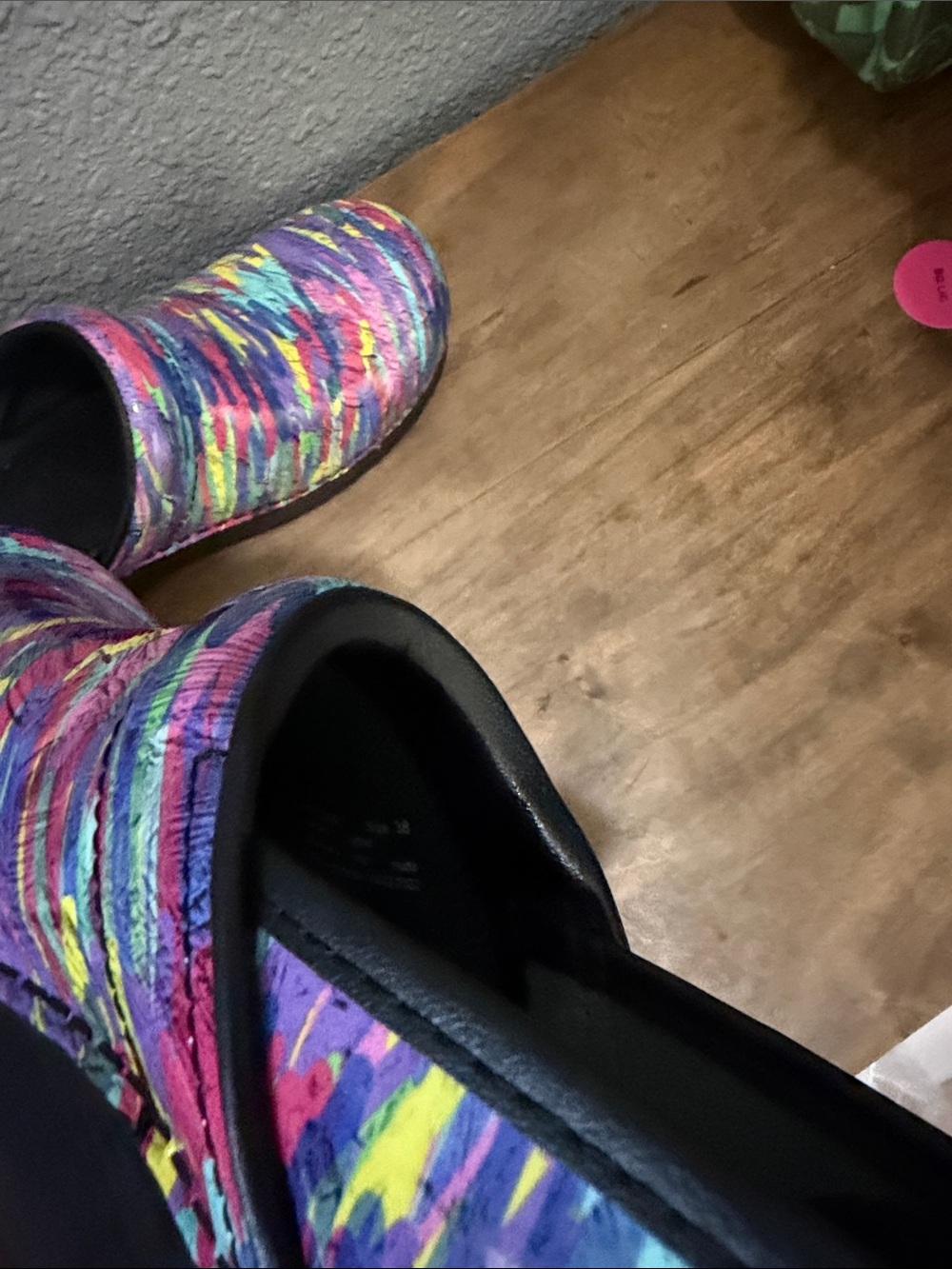Dansko Women’s Multicolor Brushstroke Clogs size 38 7.5/8 - Picture 7 of 7